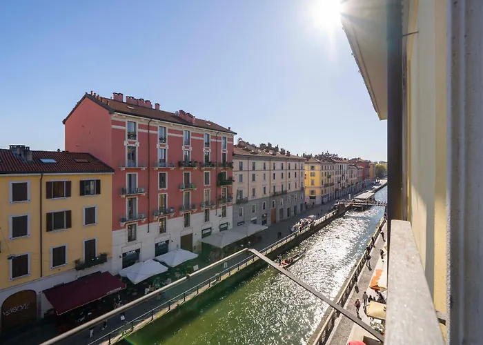 View Of The Navigli - Home In The Heart Of - Wifi